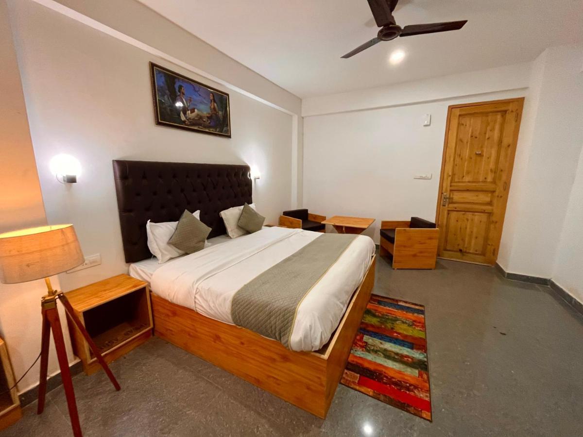 Hotel Beas River Retreat - A Riverside Hotel With Balcony Manali  Bagian luar foto